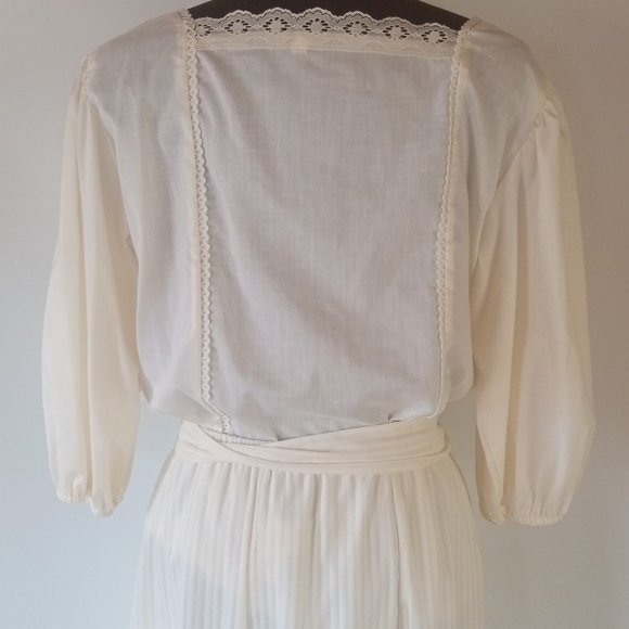 VNT 2pc Skirt Set (0228) - Picture 9 of 14